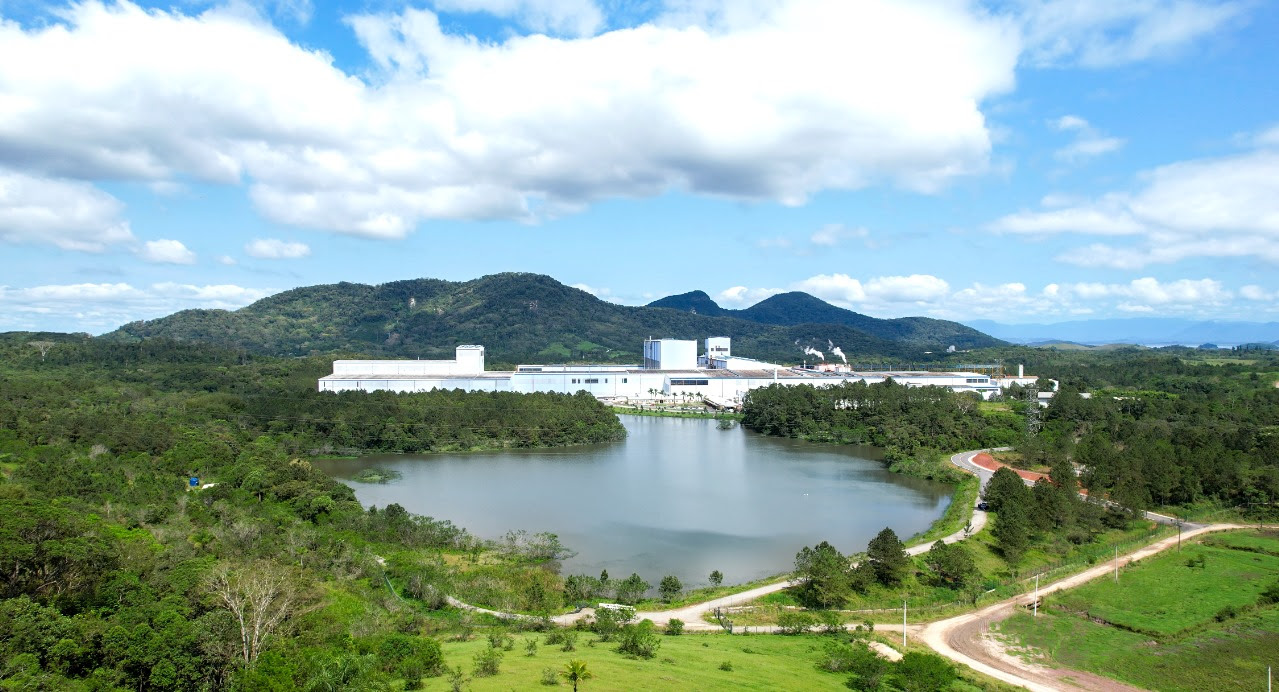 ArcelorMittal se destaca pelo reaproveitamento de água em suas unidades