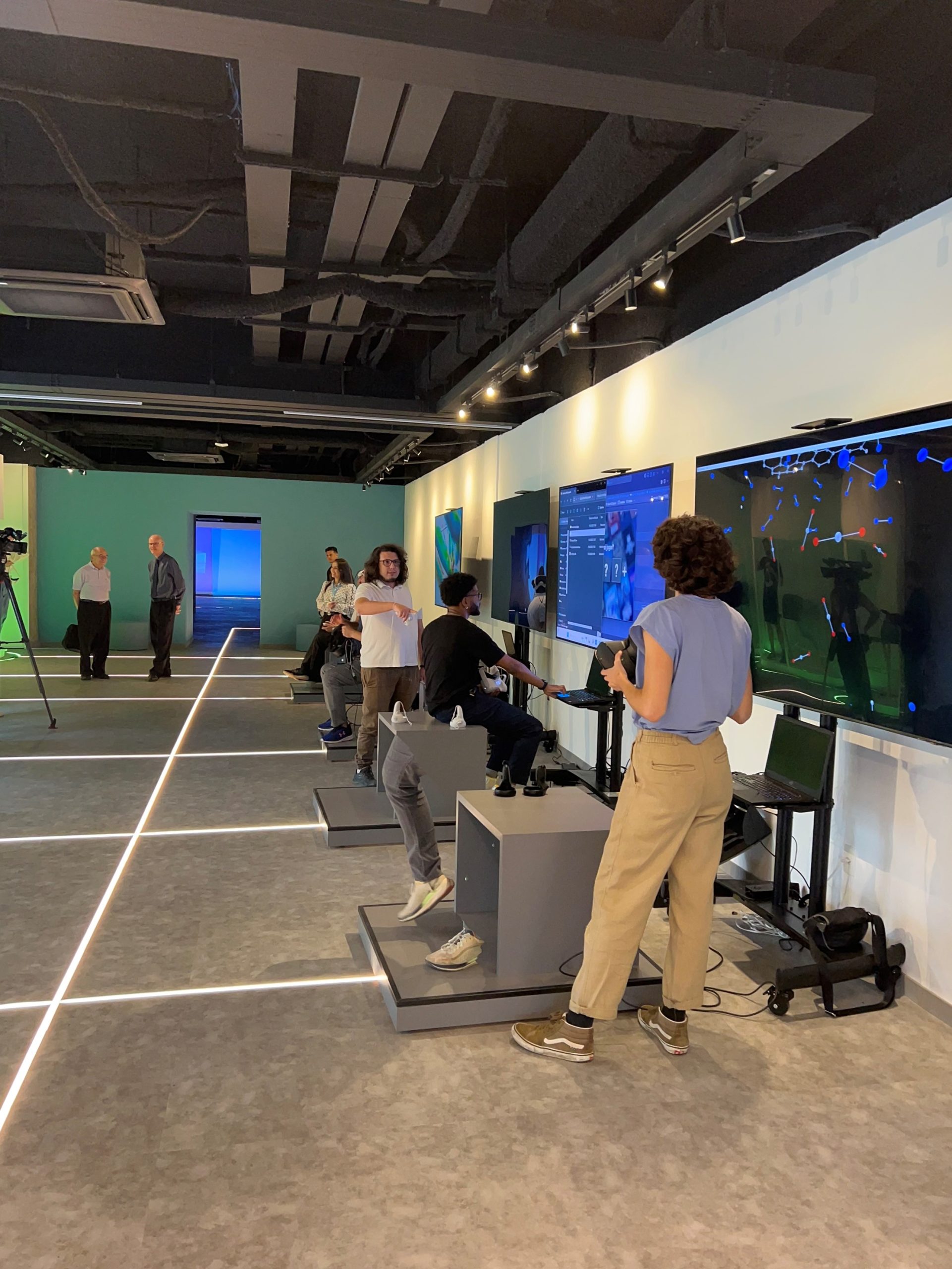 USP inaugura laboratório que usa tecnologia imersiva e realidade virtual para simulação de soluções em mudanças climáticas - Fitec Tec News