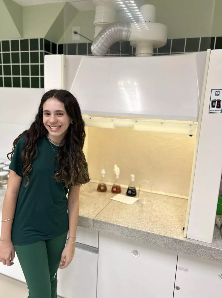 Fibra de coco para tratamento de água é tema de pesquisa - Fitec Tec News