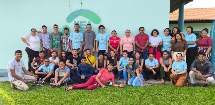 Professores formados na floresta são contratados para atuar em suas comunidades - Fitec Tec News