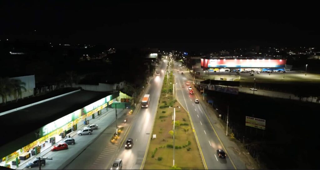 Cidade mineira zera pontos de luz antigos e economiza com iluminação 100% LED - Fitec Tec News