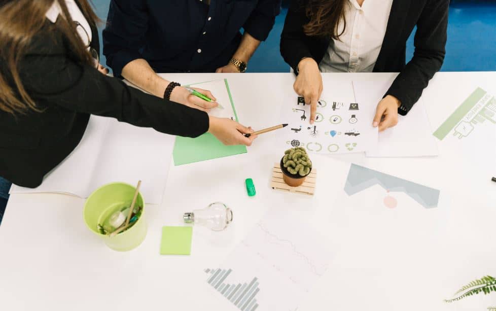 Empresas avançam na estratégia ESG, mas ainda falham na implementação - Fitec Tec News