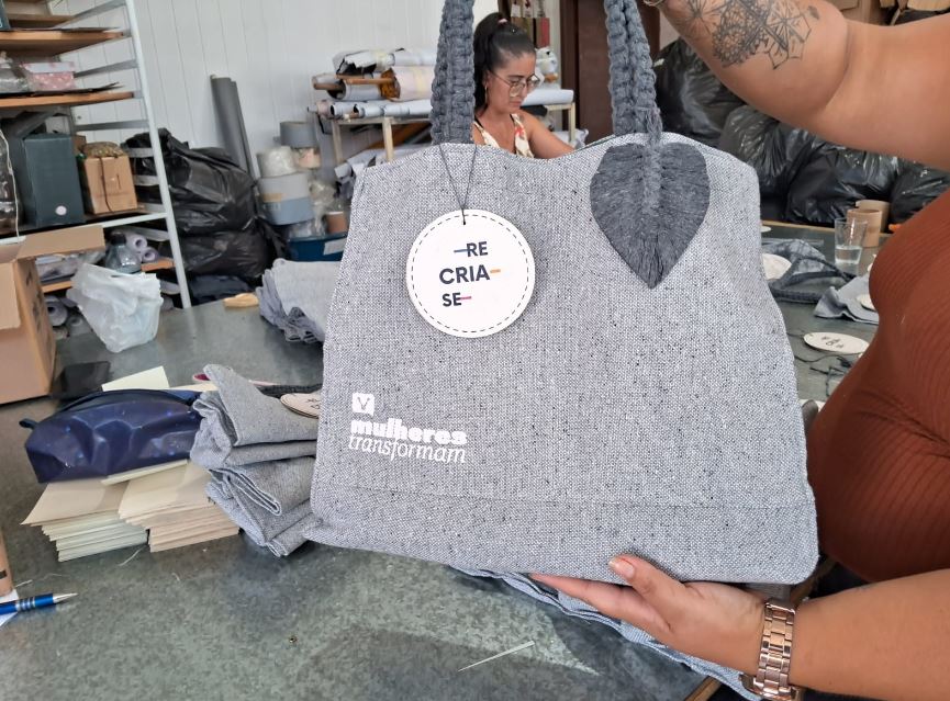 Entidade de SP usa a moda circular para fomentar justiça social e reconstruir vidas no Sul - Fitec Tec News