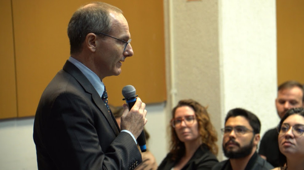 Empregabilidade 5.0 A combinação de habilidades humanas, digitais e verdes que define o profissional do futuro - Fitec Tec News