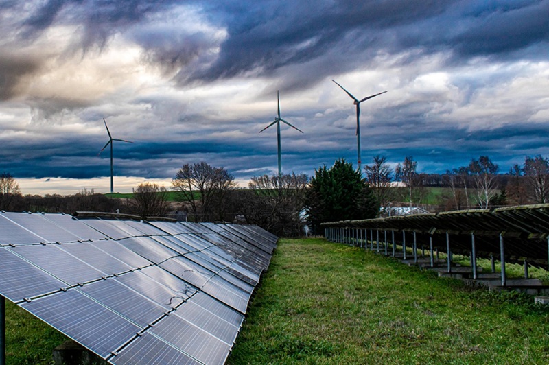 Plus aos renováveis Brasil estima R$ 3,5 tri em energia até 2035 - Portal Tec News