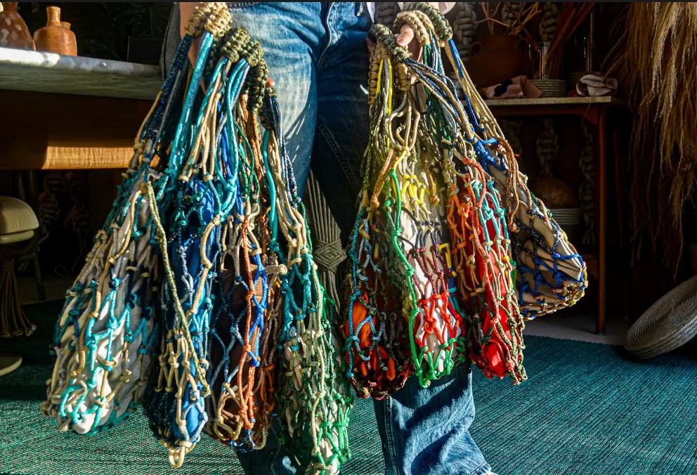 Upcycling ONG baiana lança e-commerce com bolsas feitas de resíduos de corda náutica - Portal Tec News