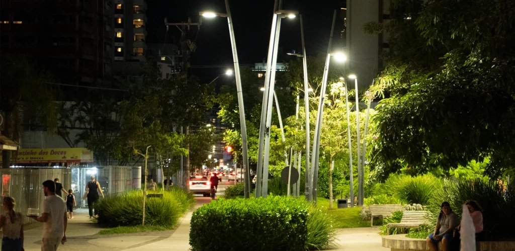 PPPs de iluminação pública impulsionam cidades inteligentes com LED, segurança e conectividade - Portal Tec News